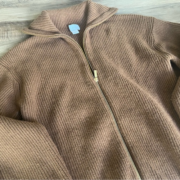 H&M Ribbed Oversized Sweater - Picture 2 of 6